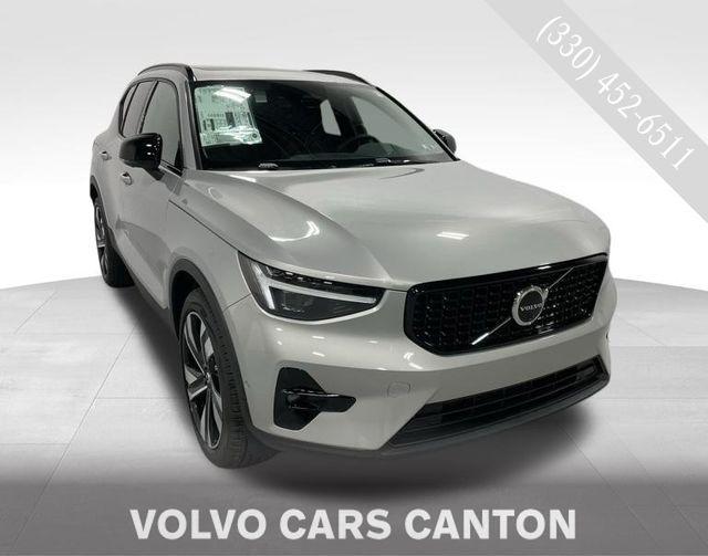 new 2025 Volvo XC40 car, priced at $51,550