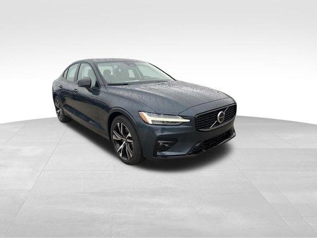 new 2024 Volvo S60 car, priced at $47,080