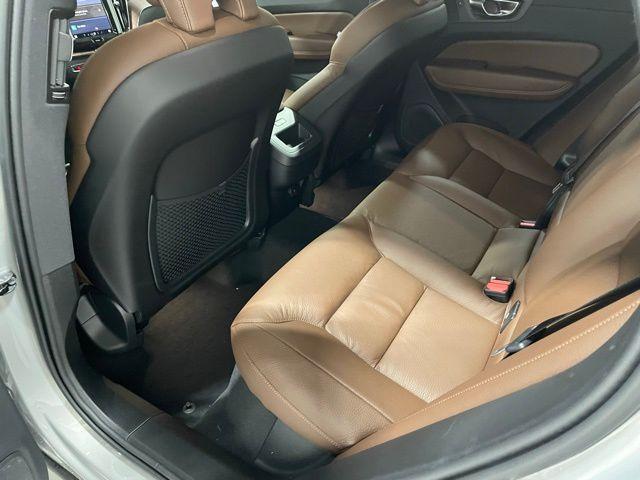 new 2025 Volvo XC60 car, priced at $56,915