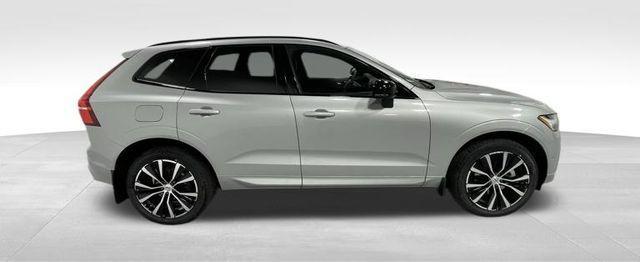 new 2025 Volvo XC60 car, priced at $56,915