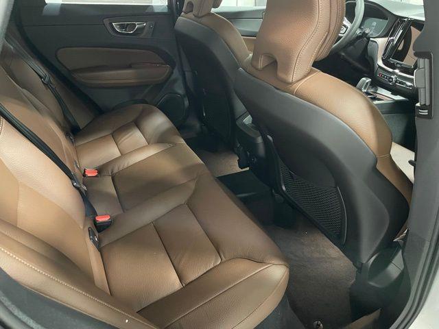 new 2025 Volvo XC60 car, priced at $56,915