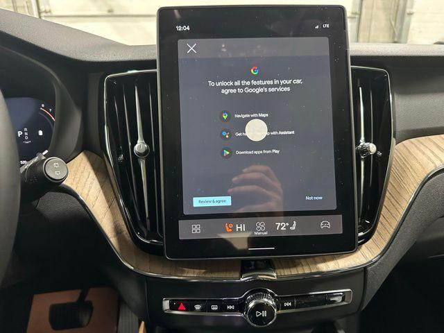 new 2026 Volvo XC60 car, priced at $57,985