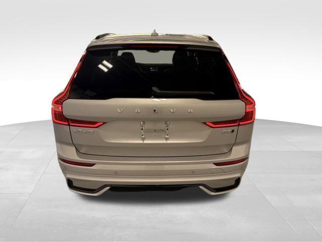 new 2025 Volvo XC60 car, priced at $55,705