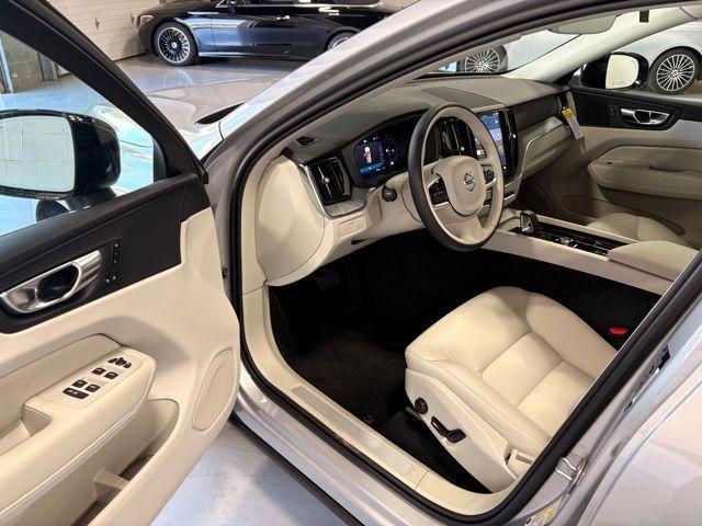 new 2025 Volvo XC60 car, priced at $55,705