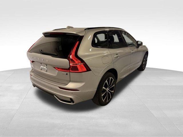 new 2025 Volvo XC60 car, priced at $55,705