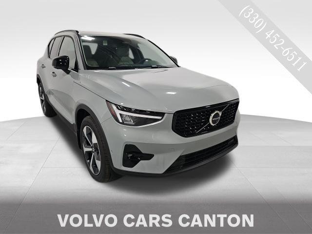 new 2025 Volvo XC40 car, priced at $48,775