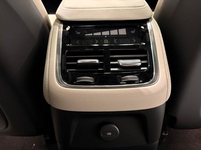 new 2025 Volvo XC90 Plug-In Hybrid car, priced at $78,805