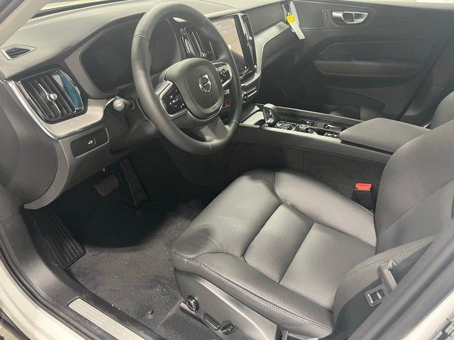 new 2025 Volvo XC60 car, priced at $54,545