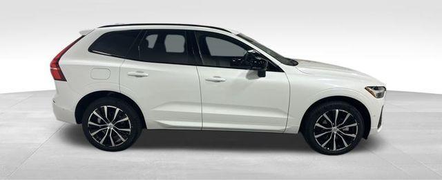 new 2025 Volvo XC60 car, priced at $54,545