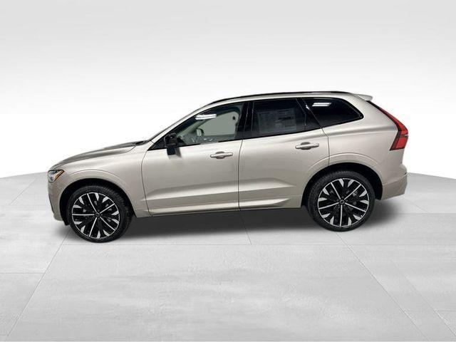 new 2026 Volvo XC60 car, priced at $63,935
