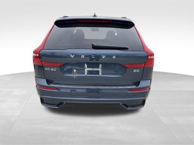 new 2025 Volvo XC60 car, priced at $51,075