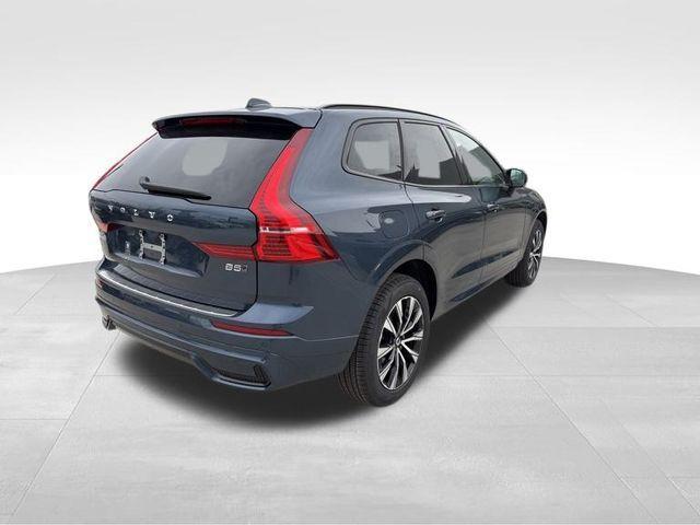 new 2025 Volvo XC60 car, priced at $51,075