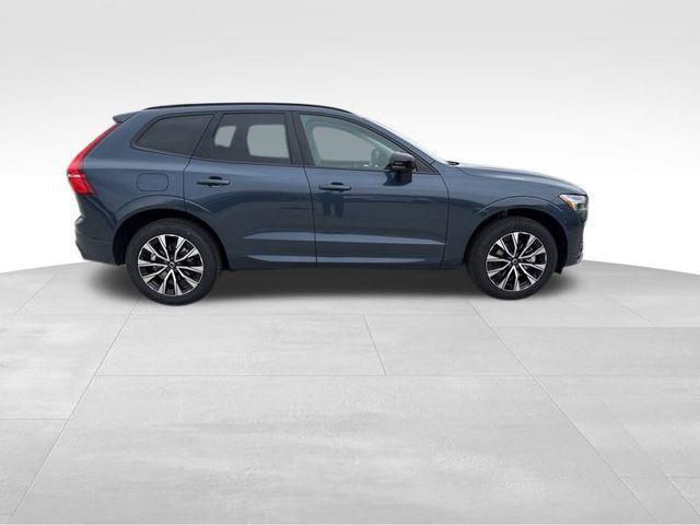 new 2025 Volvo XC60 car, priced at $51,075