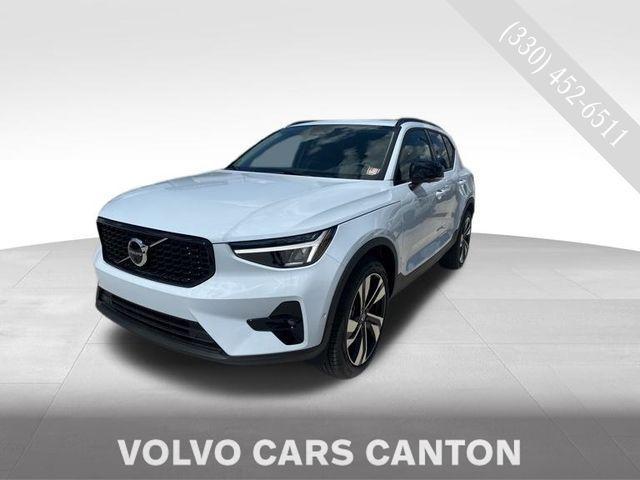 new 2024 Volvo XC40 car, priced at $50,885