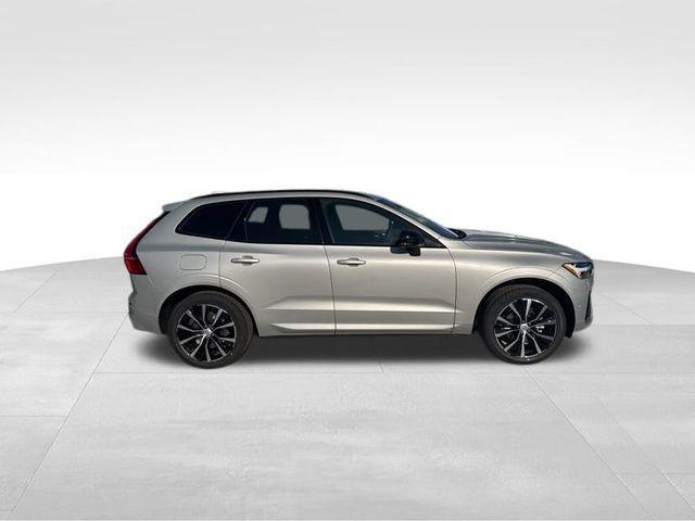 new 2025 Volvo XC60 car, priced at $57,310