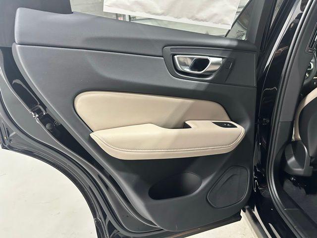 new 2026 Volvo XC60 car, priced at $58,360