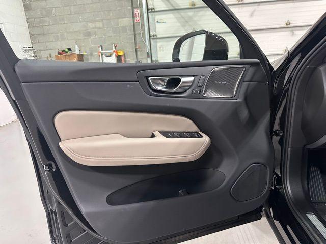 new 2026 Volvo XC60 car, priced at $58,360