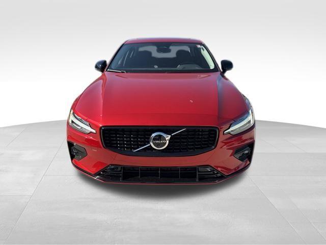 new 2024 Volvo S60 car, priced at $48,530