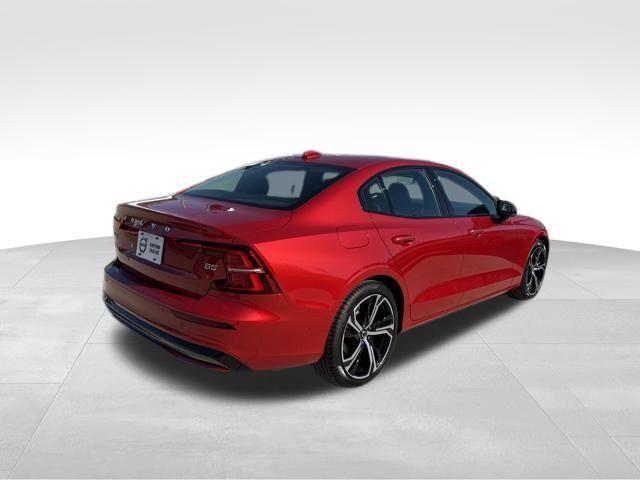 new 2024 Volvo S60 car, priced at $48,530