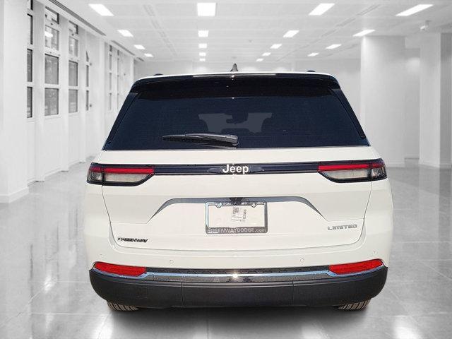 new 2025 Jeep Grand Cherokee car, priced at $42,989