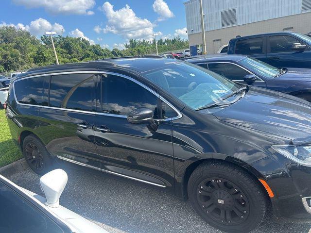 used 2017 Chrysler Pacifica car, priced at $11,882