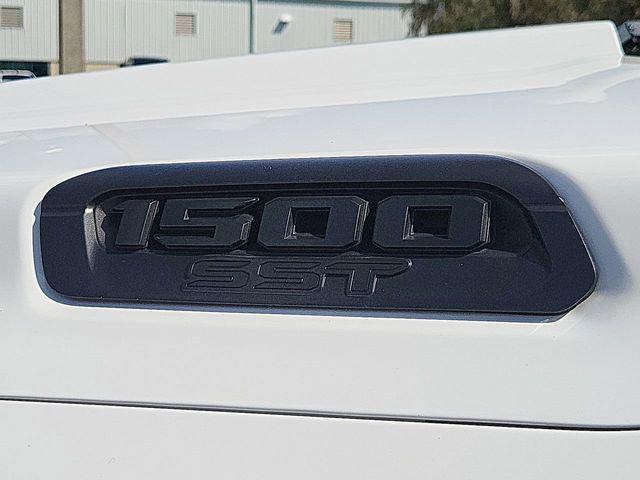 new 2025 Ram 1500 car, priced at $45,405