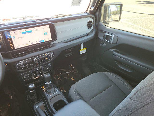 new 2025 Jeep Gladiator car, priced at $58,623