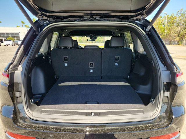 new 2025 Jeep Grand Cherokee car, priced at $39,329