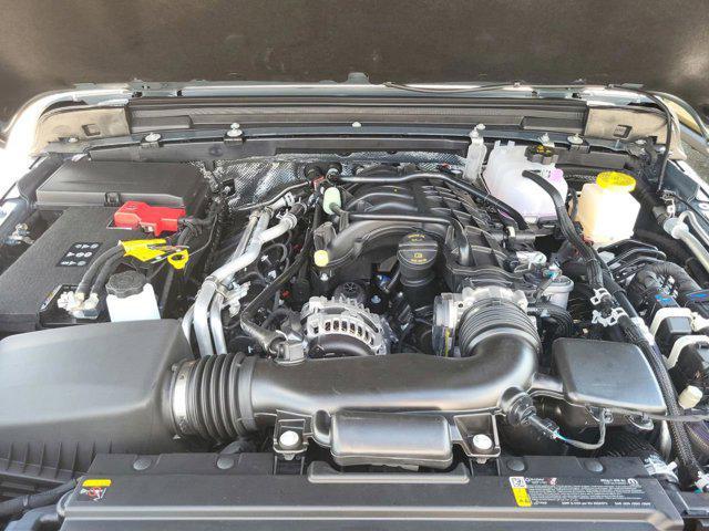 new 2025 Jeep Gladiator car, priced at $37,485