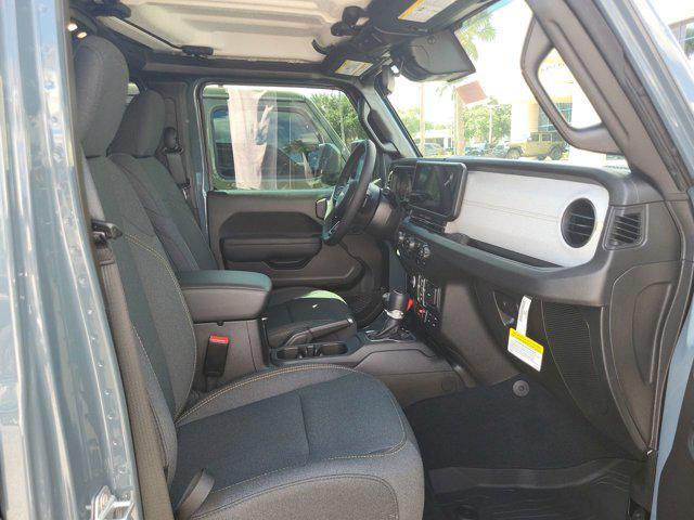 new 2025 Jeep Gladiator car, priced at $41,502