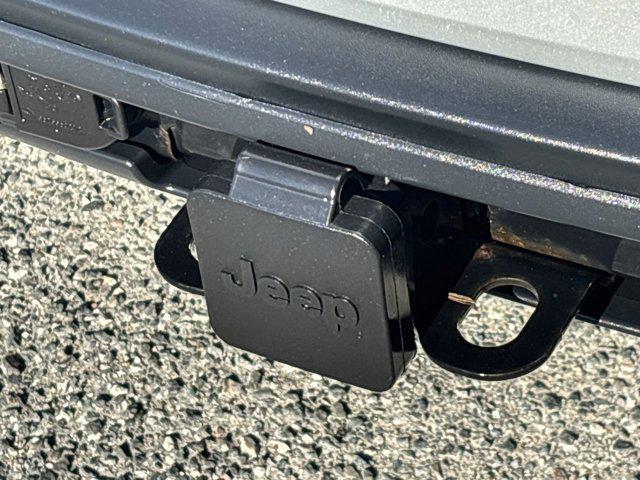 used 2011 Jeep Grand Cherokee car, priced at $9,680