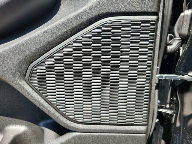 new 2025 Jeep Grand Cherokee car, priced at $39,916