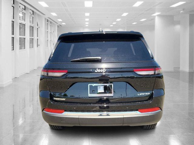 new 2025 Jeep Grand Cherokee car, priced at $39,916