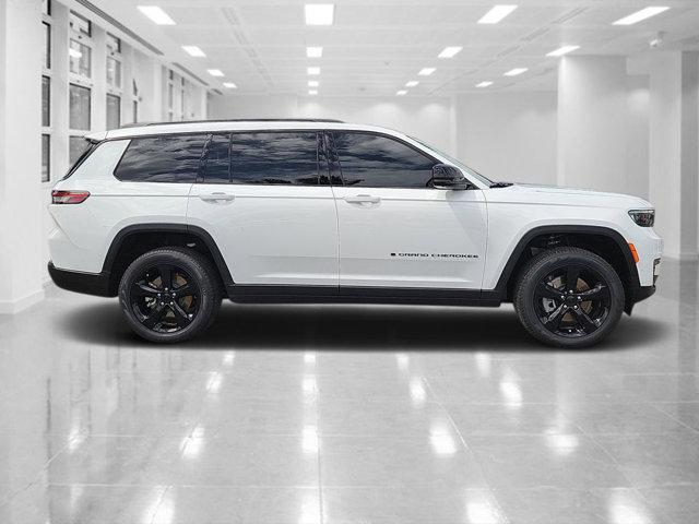 new 2025 Jeep Grand Cherokee L car, priced at $48,647