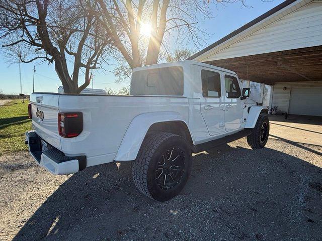 used 2021 Jeep Gladiator car, priced at $32,994