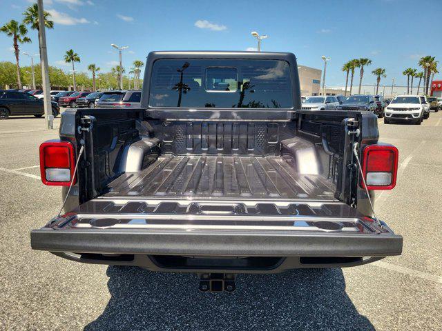 new 2025 Jeep Gladiator car, priced at $38,989