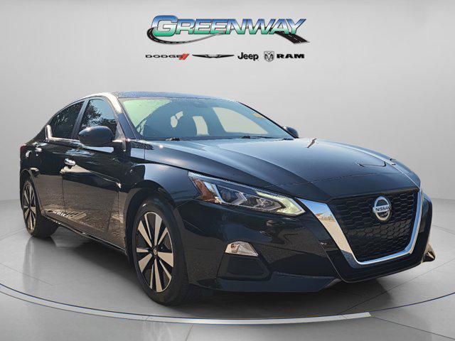 used 2022 Nissan Altima car, priced at $18,264