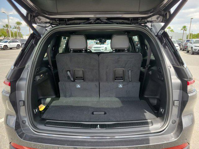 new 2025 Jeep Grand Cherokee L car, priced at $41,904