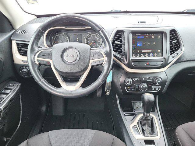 used 2015 Jeep Cherokee car, priced at $10,980