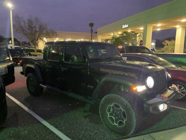 used 2022 Jeep Gladiator car, priced at $36,318