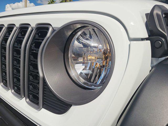 new 2025 Jeep Wrangler car, priced at $43,690