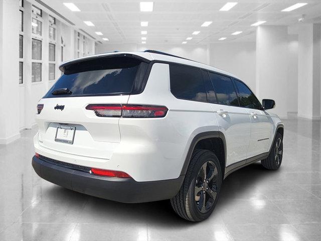 new 2024 Jeep Grand Cherokee L car, priced at $37,185