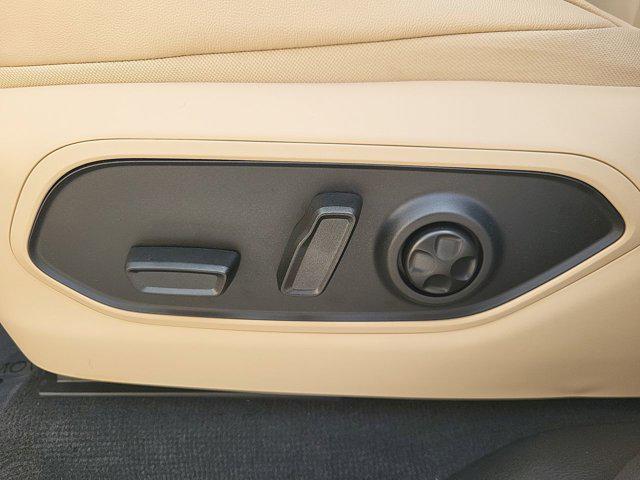 new 2025 Jeep Grand Cherokee car, priced at $36,720