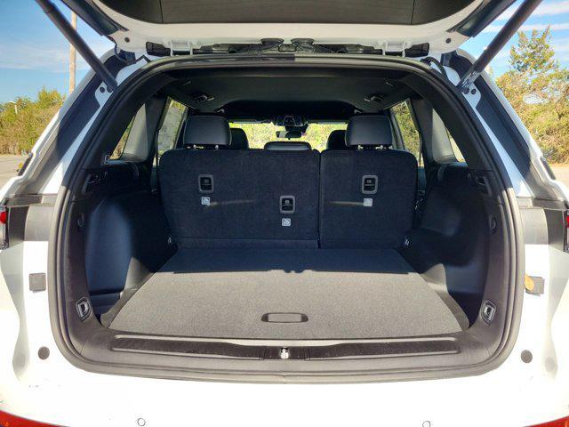 new 2025 Jeep Grand Cherokee car, priced at $38,560