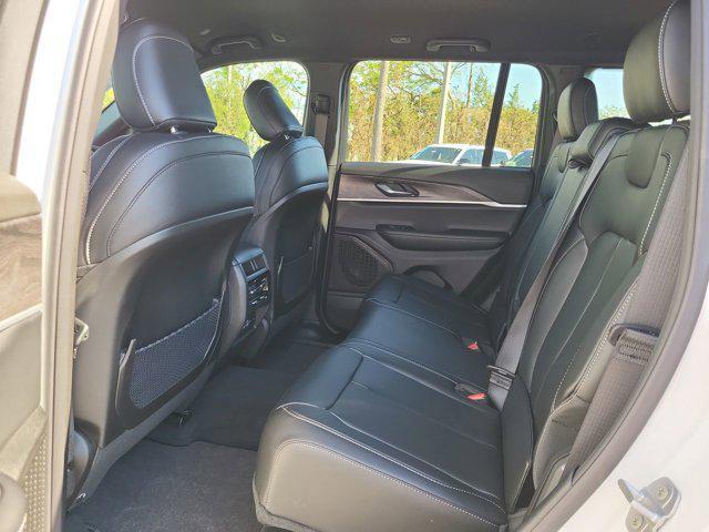new 2025 Jeep Grand Cherokee car, priced at $38,560