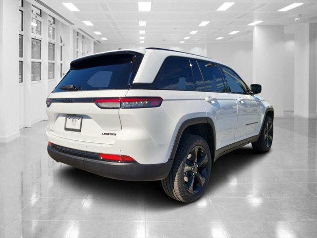 new 2025 Jeep Grand Cherokee car, priced at $38,560
