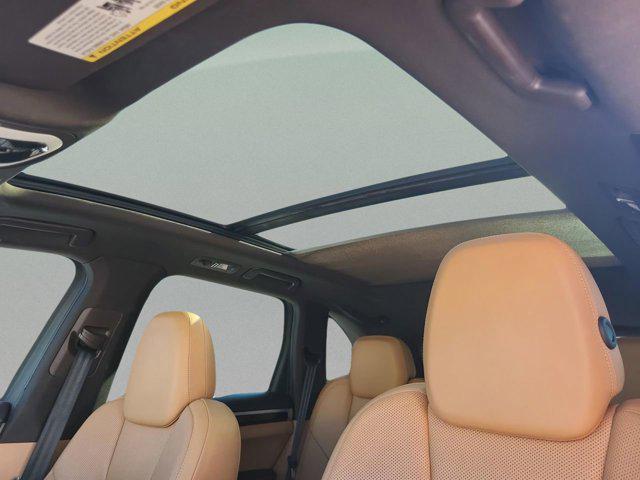 used 2016 Porsche Cayenne car, priced at $13,784