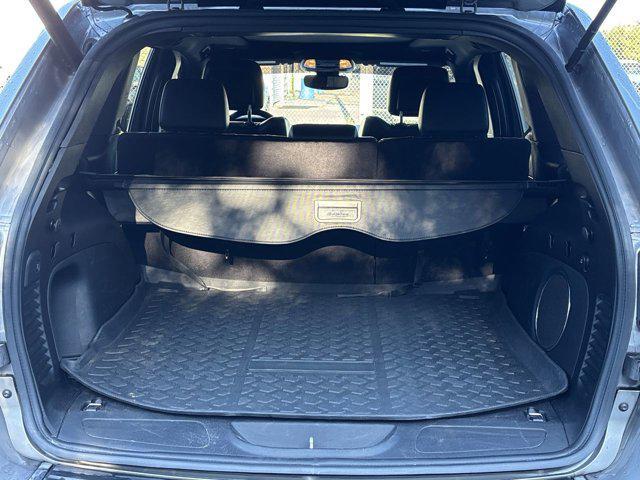 used 2021 Jeep Grand Cherokee car, priced at $19,274