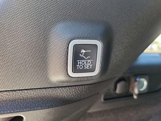 new 2025 Jeep Grand Cherokee car, priced at $61,434