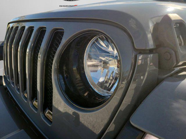 used 2021 Jeep Wrangler Unlimited car, priced at $27,733